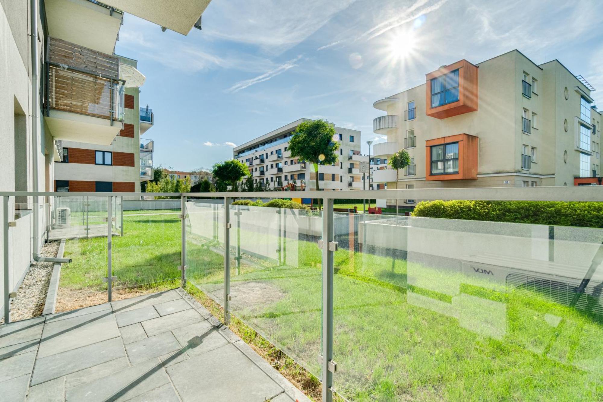 Modern Suites Koszyka 45 Opole Exterior foto